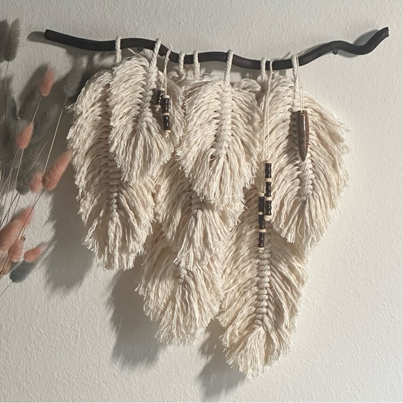 Sold - Ruffled Feathers Macrame - Picture 2 of 4